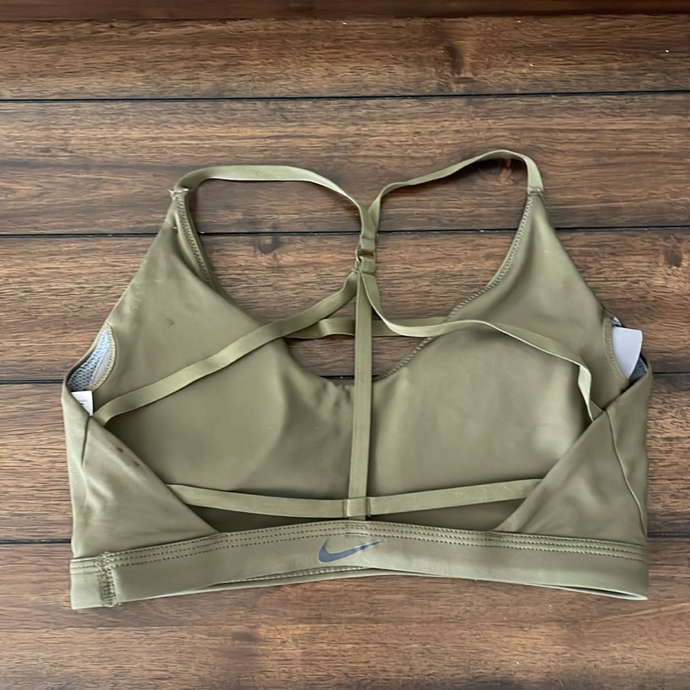 Army green Nike sports bra size medium m strapped straps